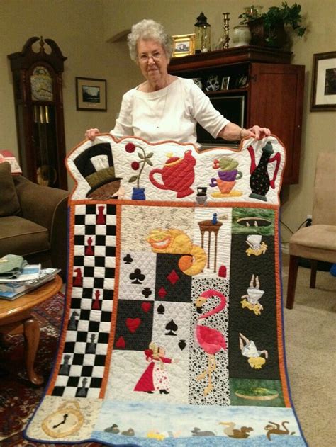 Pin By Mollie Perrot On Borders For Quilts Quilts Disney Quilt