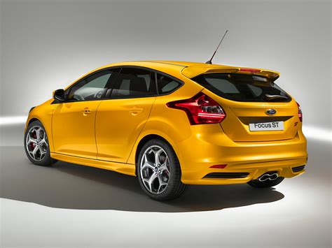 Find used ford focuss near you by entering your zip code and seeing the best matches in your area. 2014 Ford Focus ST - Price, Photos, Reviews & Features