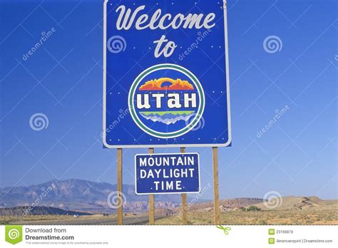 Welcome To Utah Sign At Monument Valley Navajo Nation Utaharizona