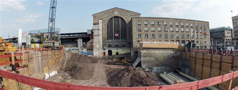 It is located on the neckar river in a fertile valley known locally as the stuttgart cauldron and lies an hour from the. Stuttgart 21: Ministerium für Verkehr Baden-Württemberg