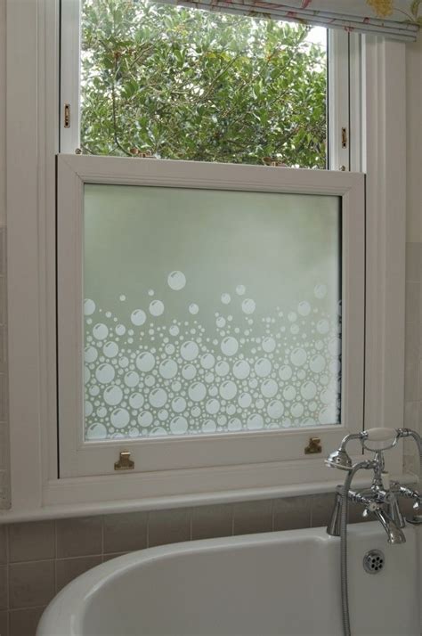 10 frosted windows for bathrooms