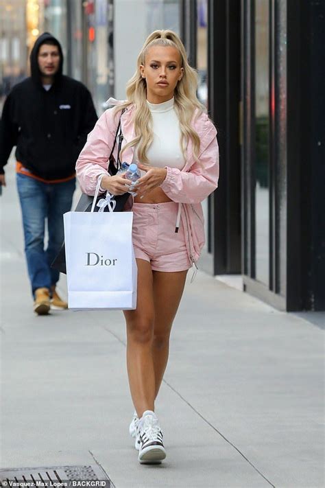 Tammy Hembrow Pink Shorts And Jackets Co Ord Teamed With White Crop