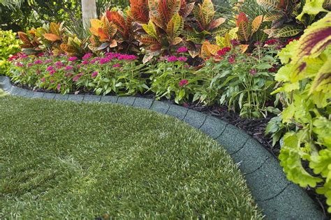 17 Recycled Rubber Garden Border Edging Ideas You Should Look SharonSable