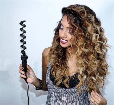 50 Crimped Hair Ideas That Will Make You Feel Daring And Different