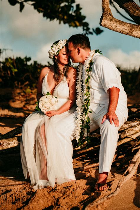 Oahu Elopement Packages For Eloping On Oahu The Easy Way North Shore