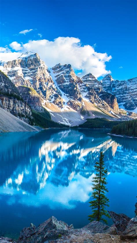 Moraine Lake Valley Of The Ten Peaks Canada Backiee