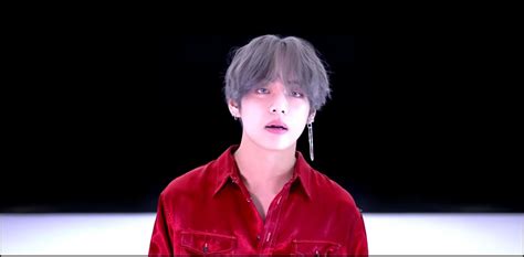 V Bts Love Yourself Dna Dna Music Bts Hairstyle Korean Hairstyle