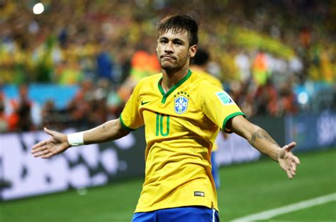 neymar scores a brace in brazil 3 1 croatia neymar jr brazil and psg 2021