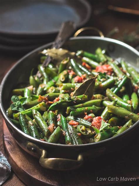 With all the right flavors minus the carbs, this mexican side dish can serve perfectly to your weekend hunger pangs. Easy Mexican Green Beans Recipe | Low Carb Maven