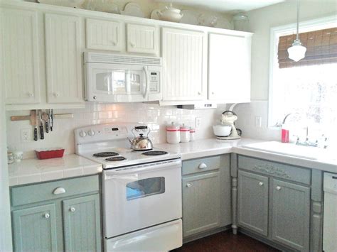 Paint ideas » 4 ideas: Remodelaholic | Painting Oak Cabinets White and Gray