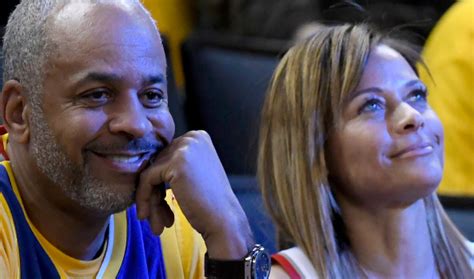 Stephen Currys Parents Sonya And Dell Curry Are About To Divorce After