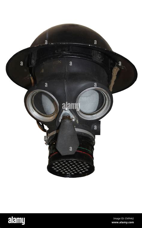 Ww2 Gas Mask Hi Res Stock Photography And Images Alamy