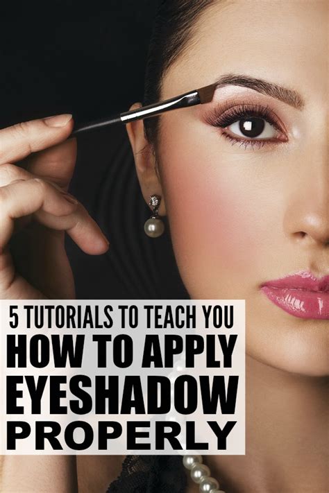5 Tutorials To Teach You How To Apply Eyeshadow Properly