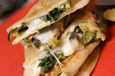 Spinach & artichoke with shrimp quesadilla recipe ingredients you will need: Spinach, Artichoke, and Mushroom Quesadillas + Salsa ...