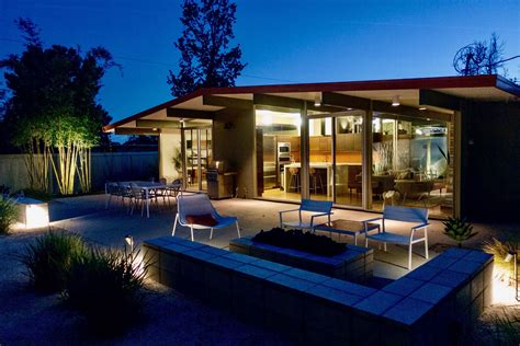 The Love For An Eichler House Goes A Long Way Mid Century Home