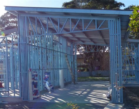 How deep are wall studs behind garage wall. Stud Frame Garages and Sheds - Aussteel