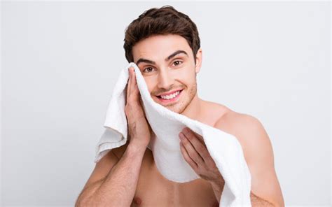 15 Steps For Men To Get Clear Skin Skinkraft