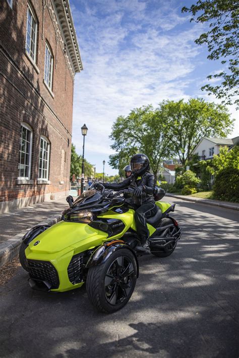New 2022 Can Am Spyder F3 S Special Series Manta Green Motorcycles