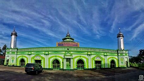 Masjid Raya Gantiang Padang West Sumatra Indonesia Photography