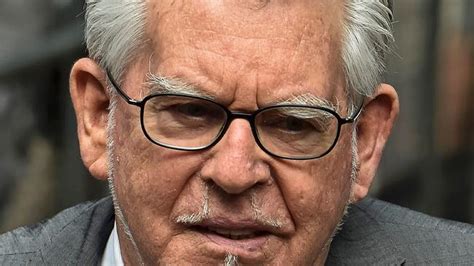 Rolf Harris Trial Jury Retires To Decide If He Is Guilty Or Not Guilty News Au