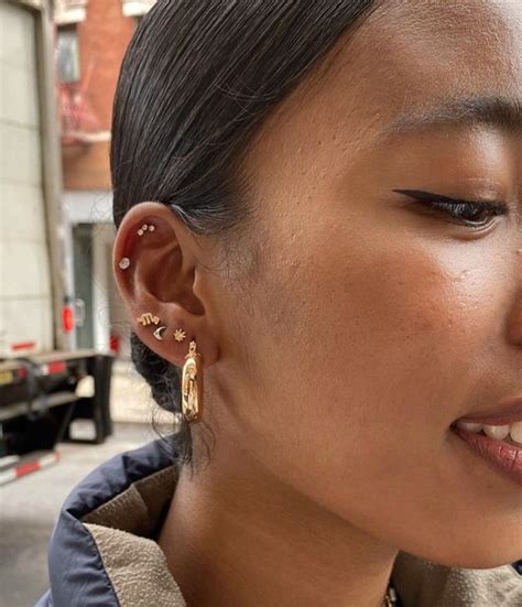 Minimalist Ear Piercings Unique Ear Piercings Types Of Ear Piercings