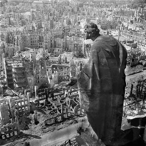 Dresden was struck by fighter planes, which resulted in the destruction of the city. Ash Wednesday in burning Dresden