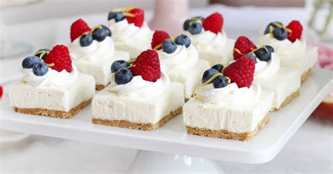 Chef timothy sousa has 10 years of experience in the food service industry, ranging from small short order operations to. 10 Best Desserts Heavy Cream Recipes
