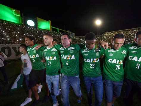 Audio recording shows colombia plane crash pilot's mayday call. Colombia plane crash: Chapecoense ordered to play their ...