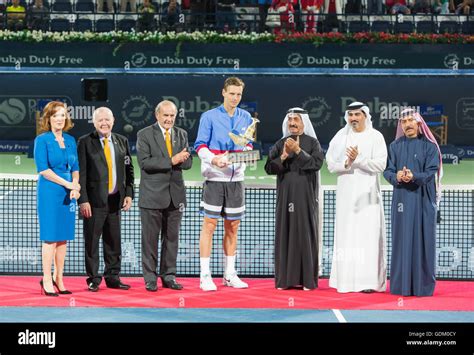 Tomas Berdych Receives His Runnerup Trophy Dubai Tennis Stadium Dubai