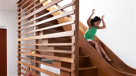 Read below for the details of erin's simple diy stair slide, and consider adding these other kid. 20 Playful and Creative Indoor Slide and Stairs Combination | Home Design Lover