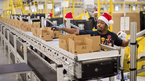 The Pros And Cons Of Working At An Amazon Fulfillment Center Near An