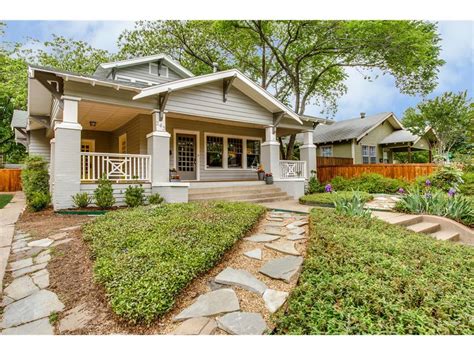 North Oak Cliff Craftsman Airplane Bungalow Is A Charmer