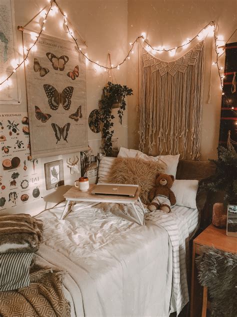 This Interior Design Majors Dorm Room Might Be The Coolest Coziest
