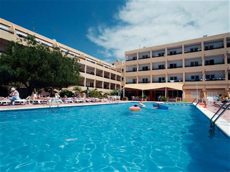 Book your apartment in san antonio, the 2nd largest town in ibiza, which really does offer something for everybody: Sunshine Apartments - resort in Ibiza