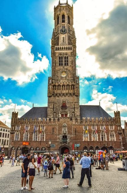 An Ultimate Route Guide to Reach Markt, Bruges