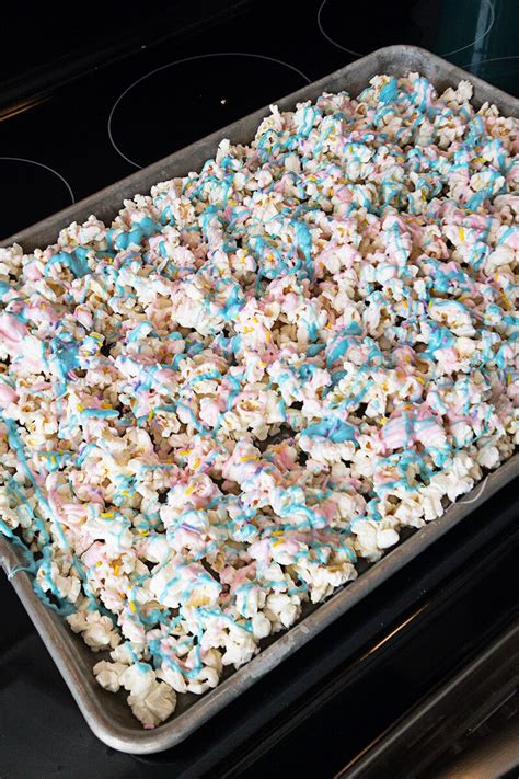 Unicorn Popcorn A Tasty Treat Unicorn Themed Cake Unicorn Party