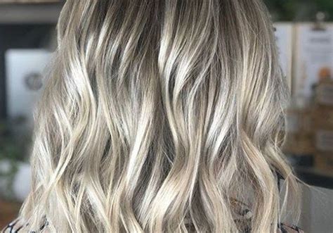 Beautiful Smokey Blonde Hair Color Ideas For Girls In 2019 Voguetypes