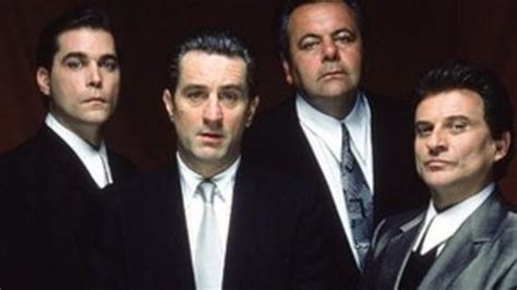 Goodfellas Mobster Henry Hill Dies Aged 69 Bbc News