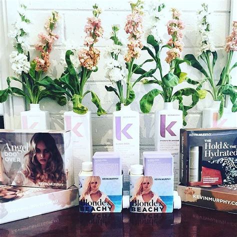 Loving This Display At Maguinnesssalon Kevinmurphy Kmsaloncrush