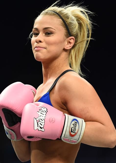 Ufc Superstar Paige Vanzant Sends Fans Wild As She Trains Naked At Home Extraie