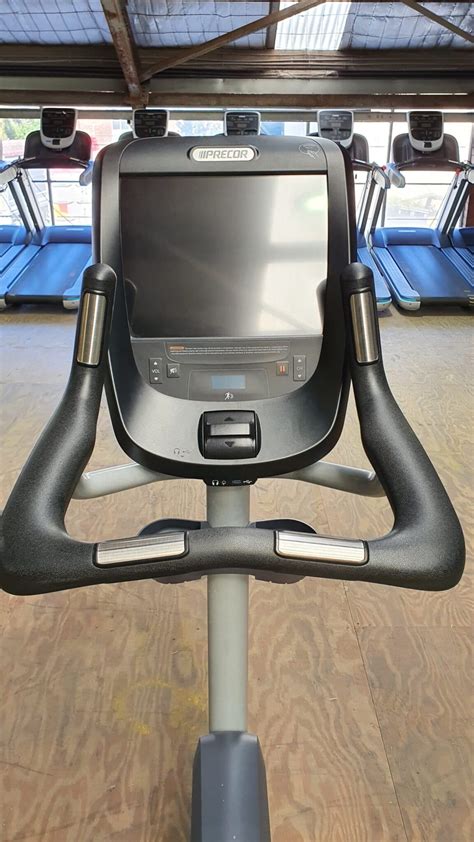 Precor Ubk 885 Upright Bike W P82 Touch Screen Gym Solutions