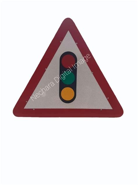 Triangle Traffic Sign Board For Road Safety Board Thickness 10mm At