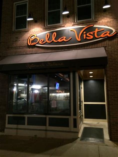 Every piada is run by a chef — not a manager — who will personally greet you as you step up to the stone. Bella Vista Restaurant, Hastings - Restaurant Reviews ...