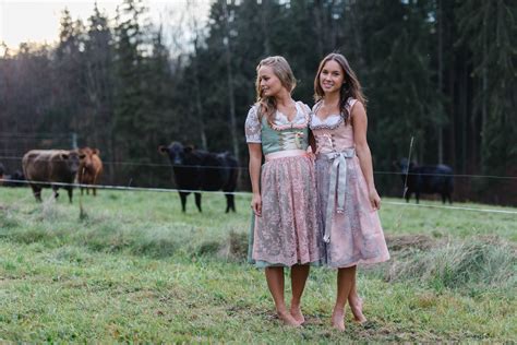 Galerie Herzsach Dirndl Mädchenmode Dirndl Modestil