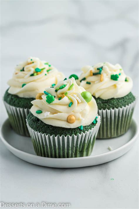 Green Velvet Cupcakes The Best Green Velvet Cupcakes