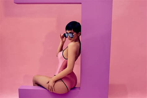 Kylie Jenner Releases Sunglasses Collaboration With Quay Australia