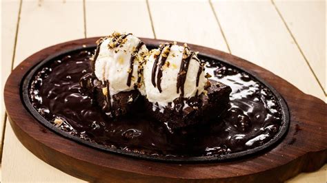 Sizzling Brownie Recipe Sizzler Chocolate Dessert Cookingshooking