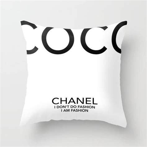 Enjoy reading coco chanel life story on astrumpeople. Chanel-Kissen Mode-Druck Chanel Coco Chanel-Tasche Coco ...