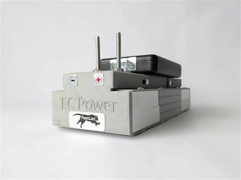 Electric vehicle battery breakthrough enables 10-minute charge time