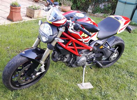 Find a honda, yamaha, triumph, kawasaki motorbike, chopper or cruiser for sale new in packaging oem 967893aaa ducati factory original indoor bike covers super soft inside great big logo badge in front comes with zippered pouch. Bike For Sale - Monster 1100 Evo In Rossi Trim | Ducati Forum